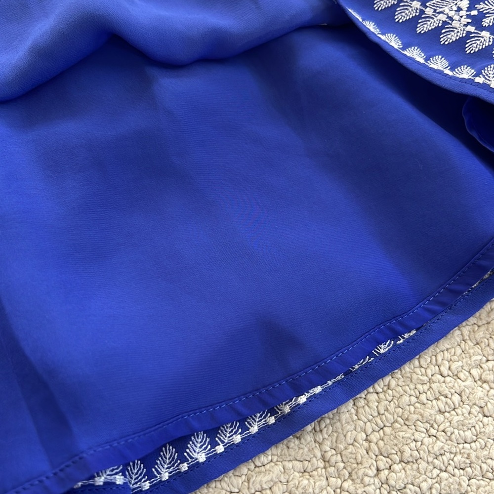 Bebe like new Periwinkle Blue Embroidered Sleeveless Dress - Picture 6 of 11